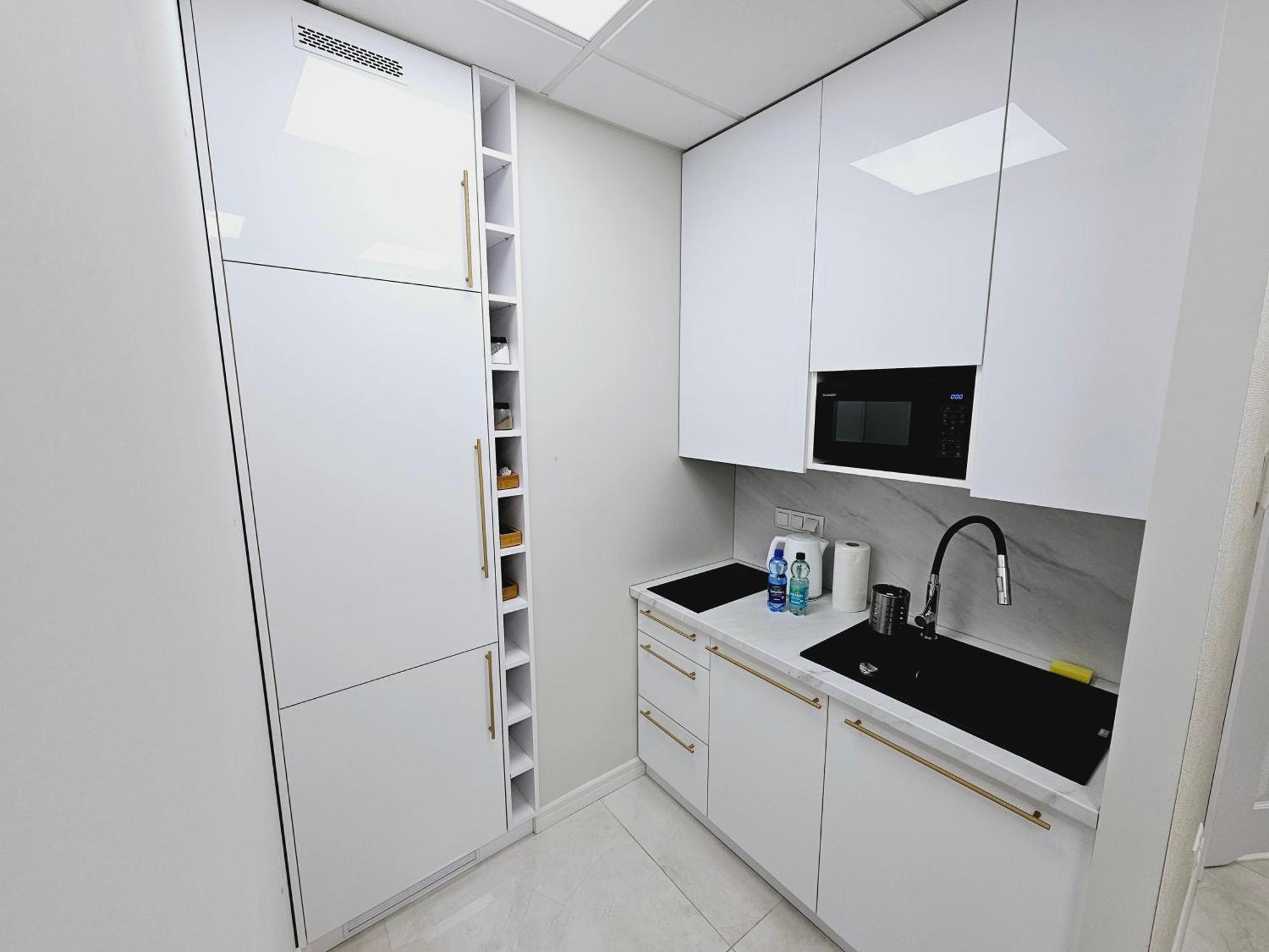 Apartamenty Wola Tower Warszawa Exteriör bild