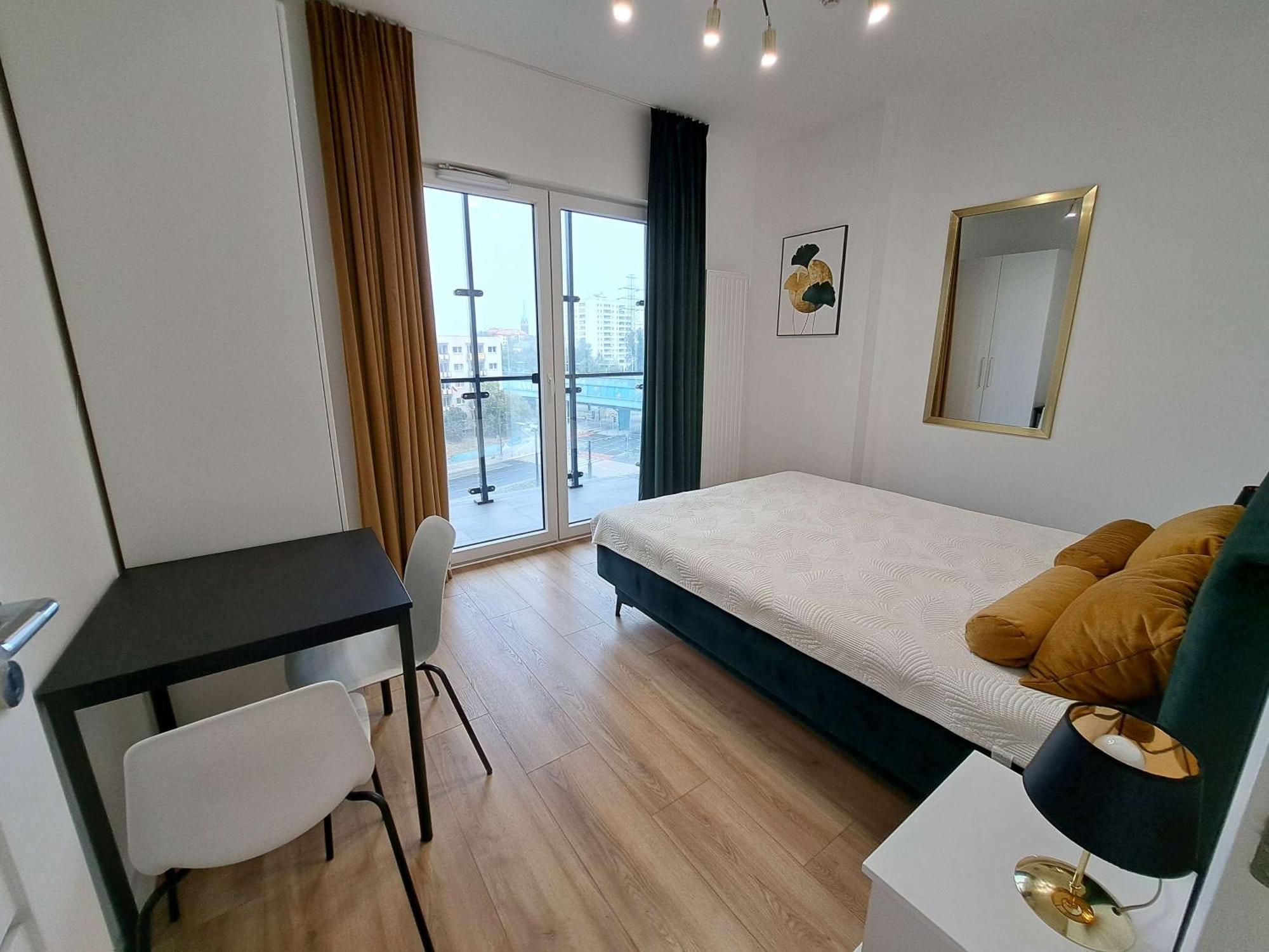 Apartamenty Wola Tower Warszawa Exteriör bild