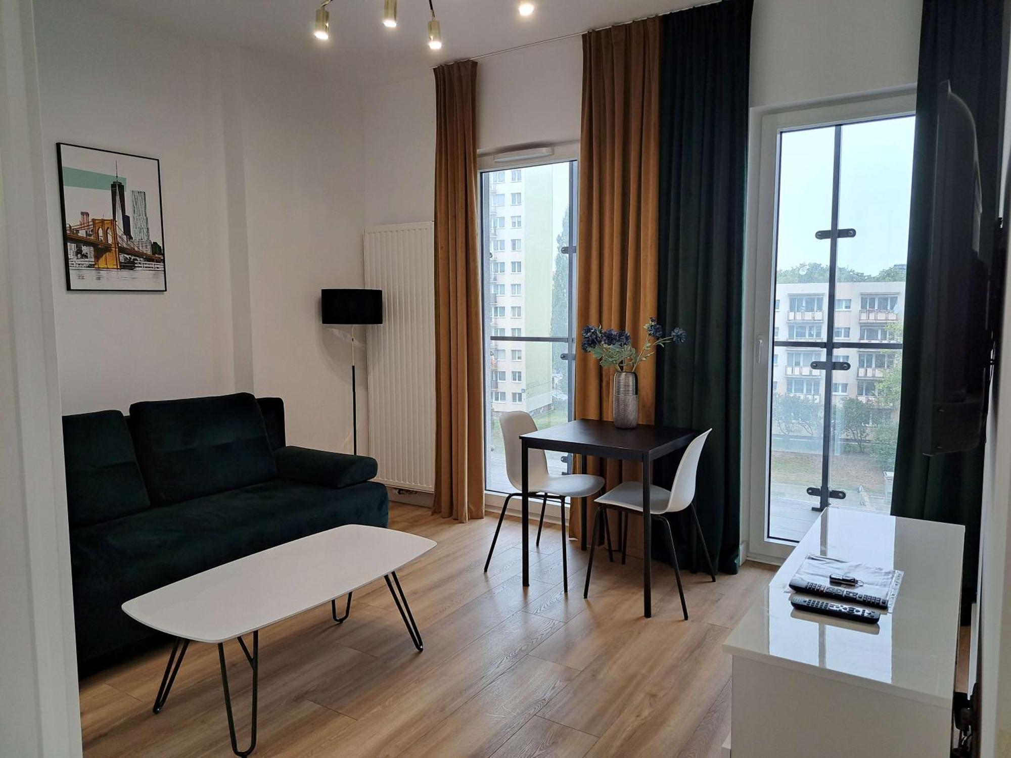 Apartamenty Wola Tower Warszawa Exteriör bild